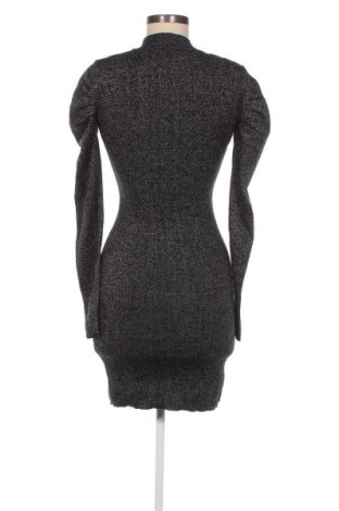 Rochie Reserved, Mărime S, Culoare Argintiu, Preț 29,99 Lei