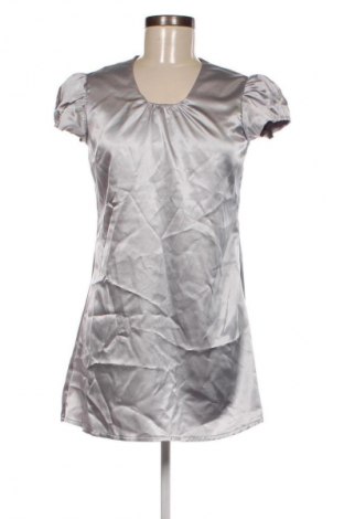 Kleid Review, Größe S, Farbe Silber, Preis 16,49 €