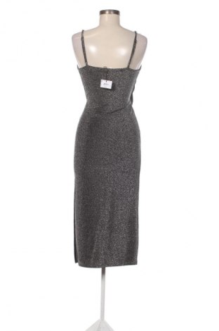 Kleid Sinsay, Größe S, Farbe Silber, Preis 25,58 €