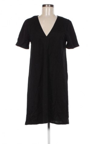 Kleid Zara, Größe L, Farbe Schwarz, Preis € 9,40