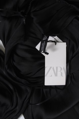 Рокля Zara, Размер XS, Цвят Черен, Цена 62,00 лв.