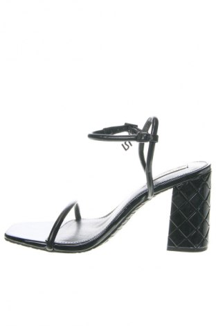 Sandalen River Island, Größe 41, Farbe Schwarz, Preis € 18,99