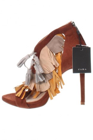 Sandalen Zara, Größe 38, Farbe Mehrfarbig, Preis 22,99 €