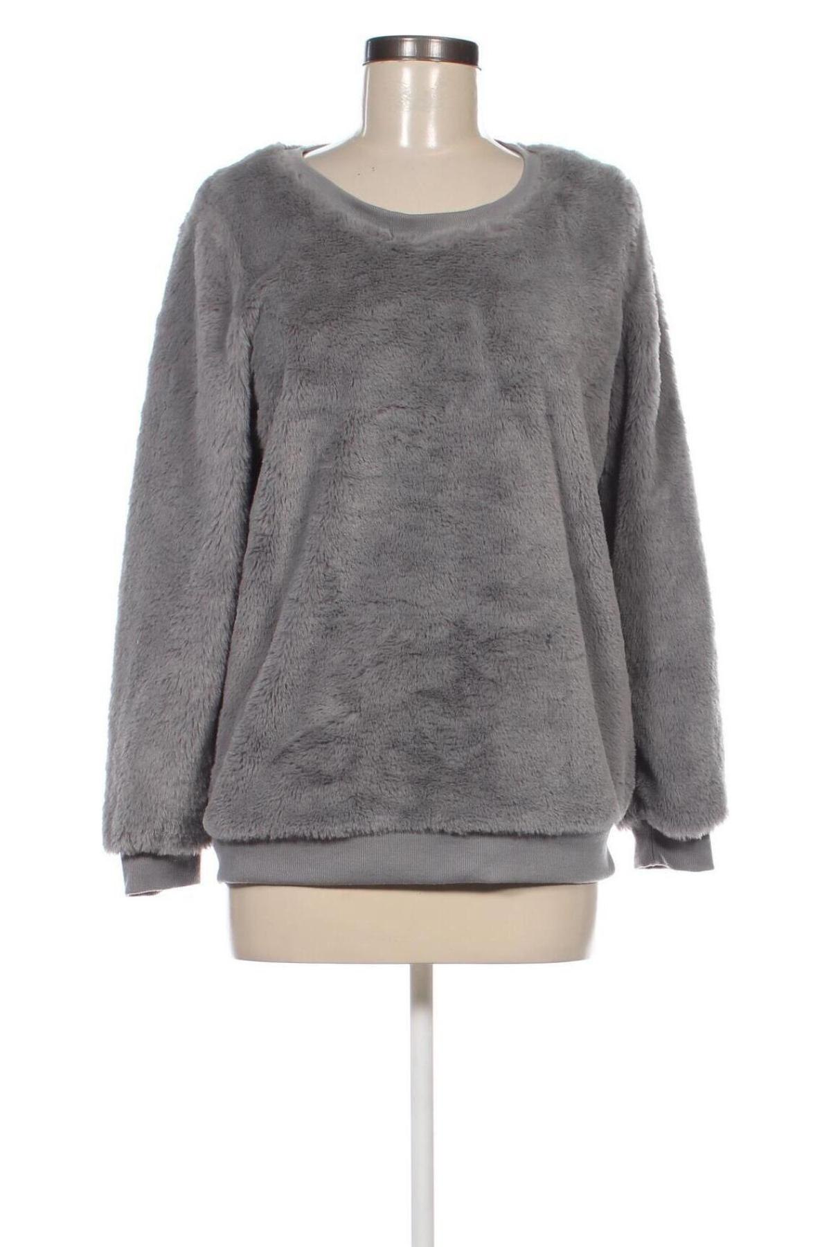 Damen Shirt Janina, Größe M, Farbe Grau, Preis € 3,99