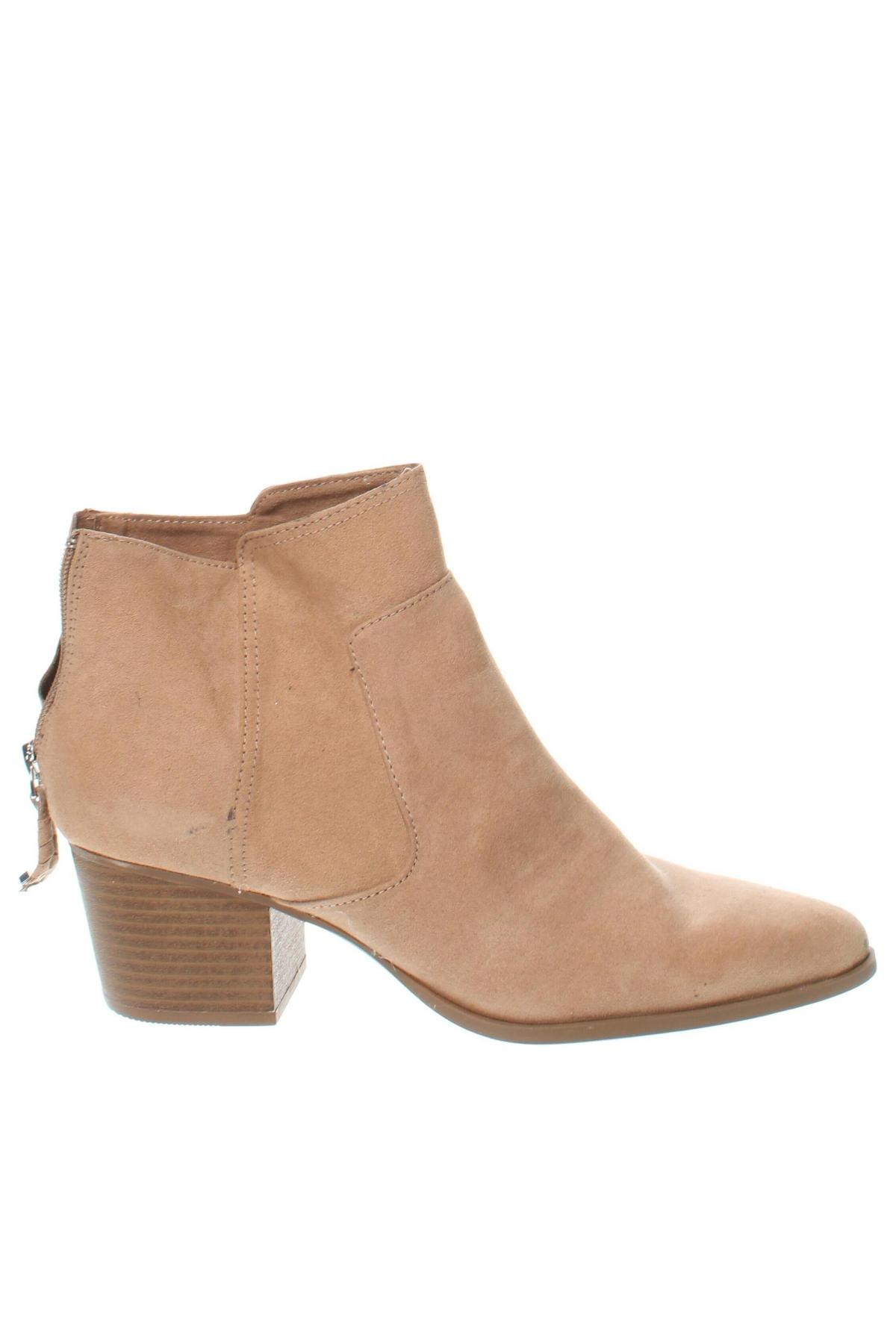 Botine de damă Bershka, Mărime 39, Culoare Bej, Preț 81,99 Lei