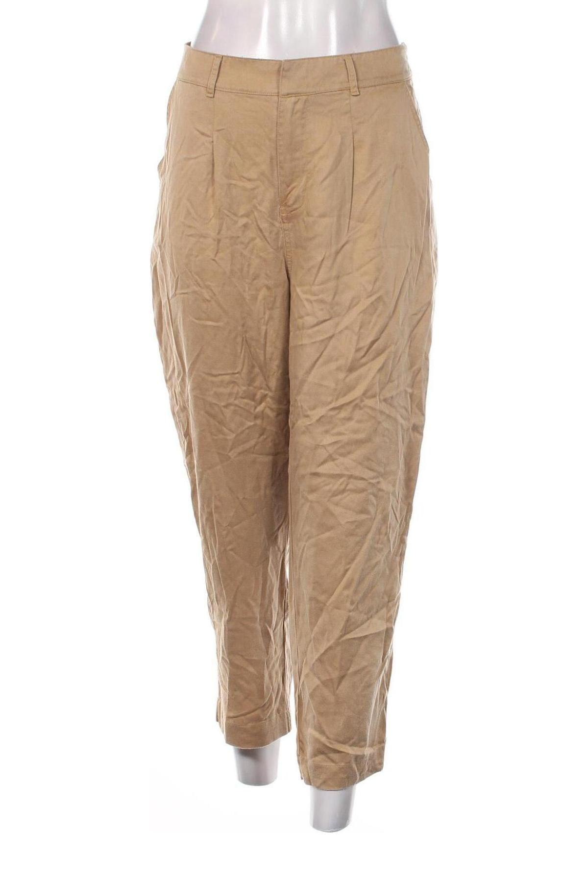 Pantaloni de femei Guess, Mărime M, Culoare Bej, Preț 107,99 Lei