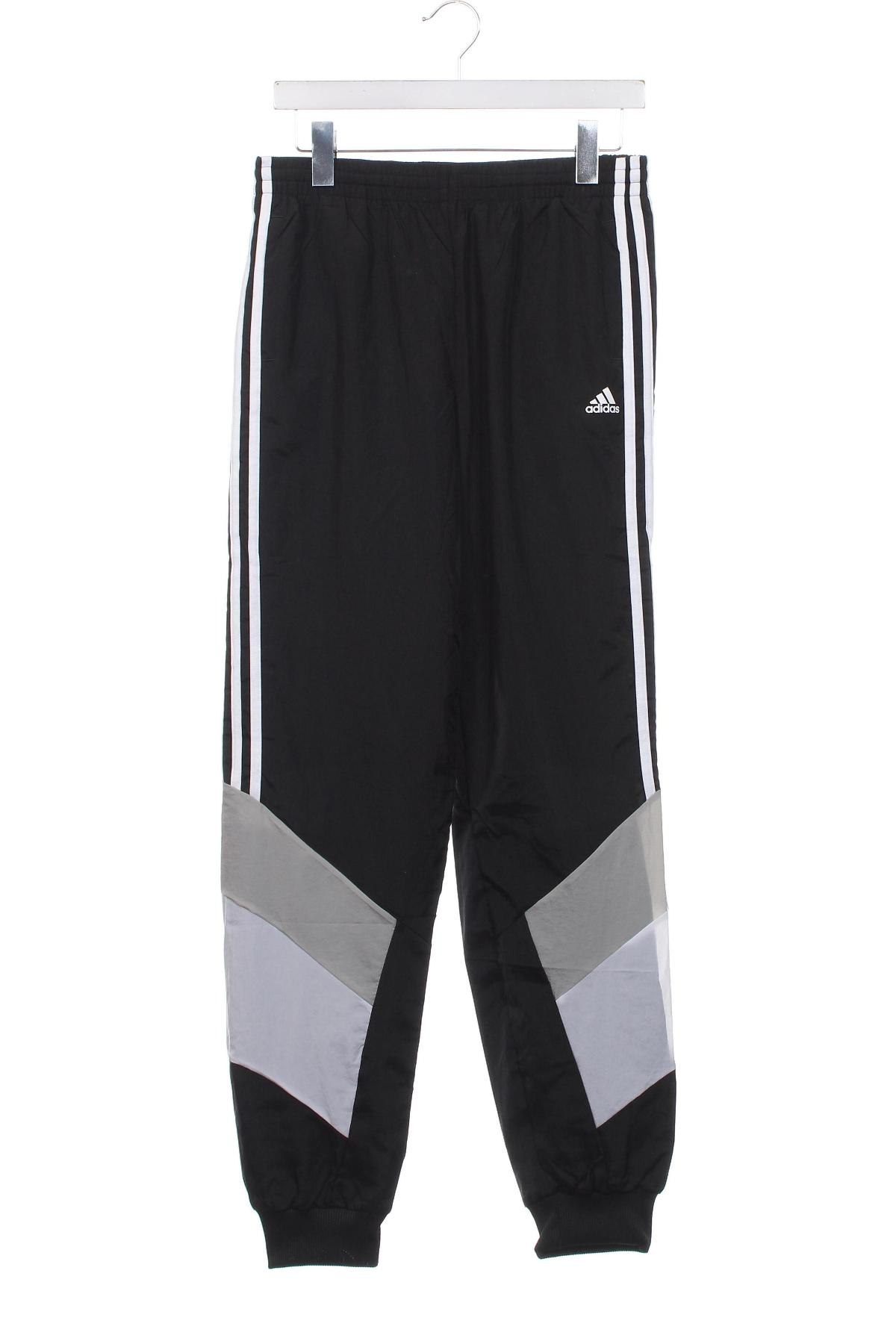 Pantaloni de trening, pentru copii Adidas, Mărime 15-18y/ 170-176 cm, Culoare Negru, Preț 234,21 Lei