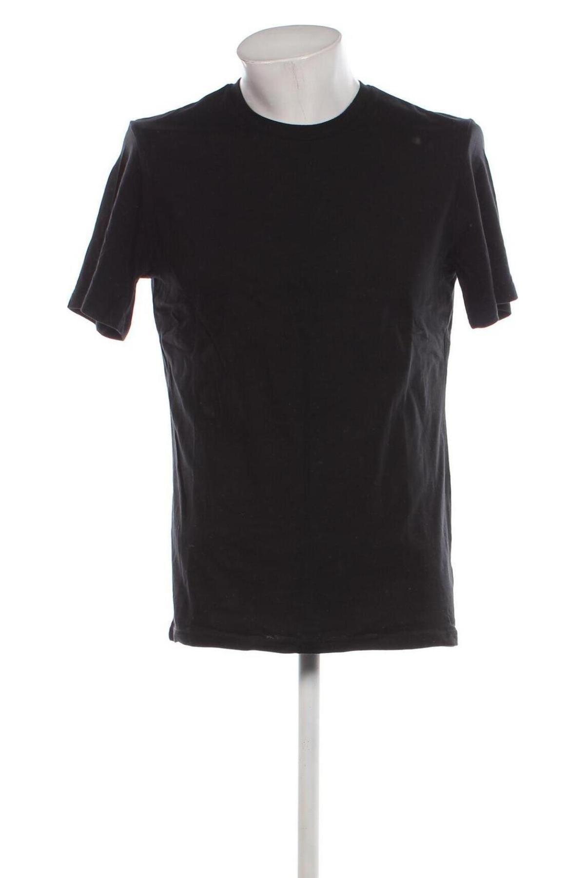 Tricou de bărbați Bench, Mărime M, Culoare Negru, Preț 101,97 Lei