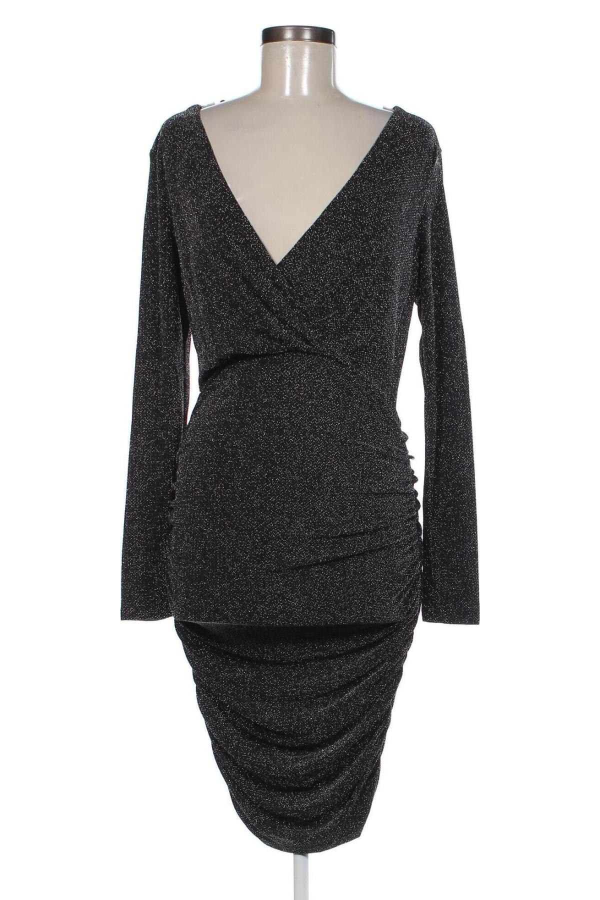 Kleid Irl, Größe M, Farbe Silber, Preis 9,99 €