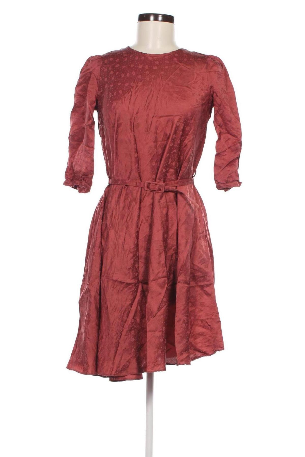 Kleid Tara Jarmon, Größe M, Farbe Rot, Preis € 13,99