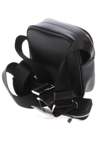 Tasche Calvin Klein, Farbe Schwarz, Preis 73,99 €