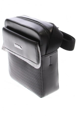 Tasche Calvin Klein, Farbe Schwarz, Preis € 82,99