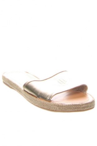 Papucs Tommy Hilfiger, Méret 38, Szín Arany
, Ár 24 084 Ft