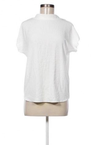 Дамска блуза ASOS, Размер XS, Цвят Бял, Цена 18,99 лв.