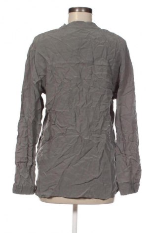 Damen Shirt Alpha Tauri, Größe L, Farbe Grün, Preis 56,99 €