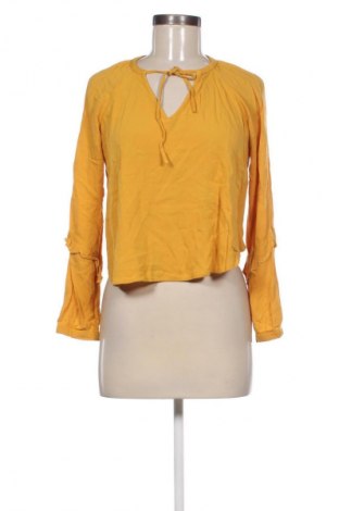Damen Shirt Bershka, Größe S, Farbe Gelb, Preis € 9,99