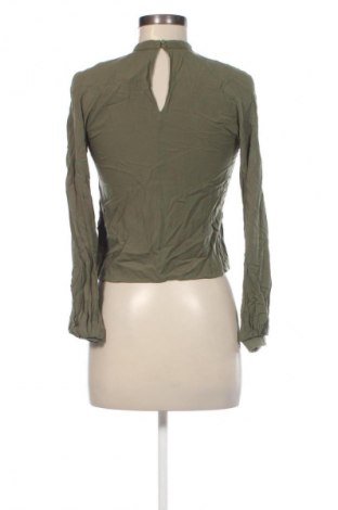 Dámska blúza Bershka, Veľkosť XS, Farba Zelená, Cena  11,95 €