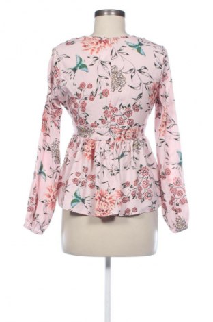 Női blúz Boohoo, Méret S, Szín Sokszínű, Ár 3 032 Ft