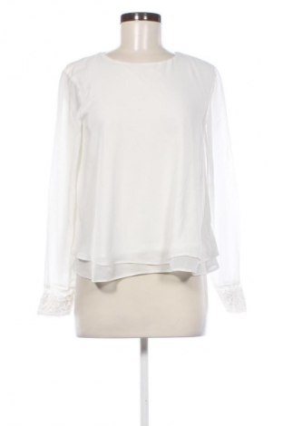 Damen Shirt Clockhouse, Größe M, Farbe Ecru, Preis € 13,99