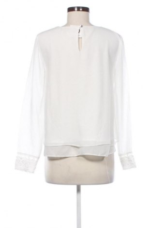Damen Shirt Clockhouse, Größe M, Farbe Ecru, Preis € 13,99