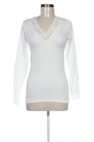 Damen Shirt Culture, Größe M, Farbe Weiß, Preis 53,99 €