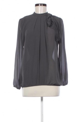 Damen Shirt Dani, Größe S, Farbe Grau, Preis 13,99 €