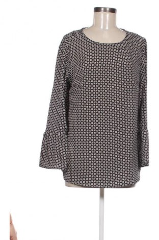Damen Shirt Essentials, Größe L, Farbe Mehrfarbig, Preis € 9,72
