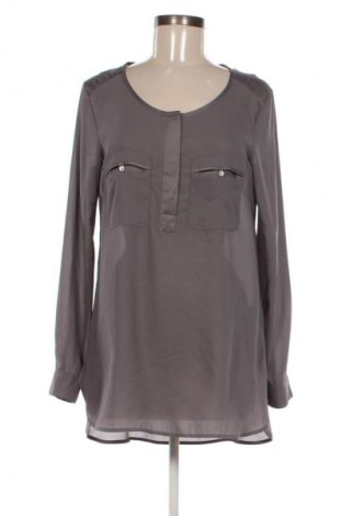 Дамска блуза H&M, Размер M, Цвят Сив, Цена 19,99 лв.