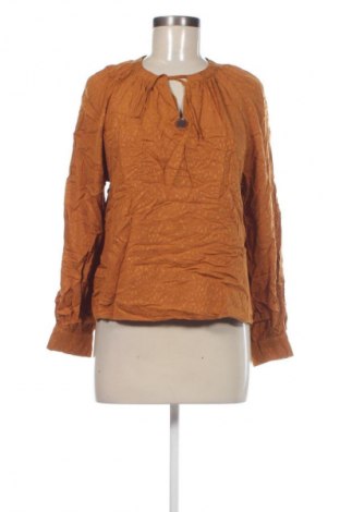 Damen Shirt Manguun, Größe M, Farbe Orange, Preis 13,99 €