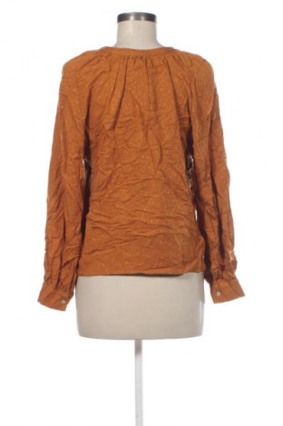 Damen Shirt Manguun, Größe M, Farbe Orange, Preis 13,99 €