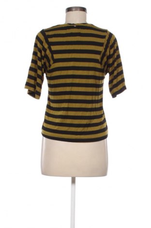Damen Shirt Motivi, Größe S, Farbe Mehrfarbig, Preis 20,99 €