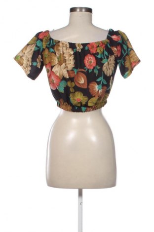 Дамска блуза NEW COLLECTION, Размер S, Цвят Многоцветен, Цена 27,00 лв.
