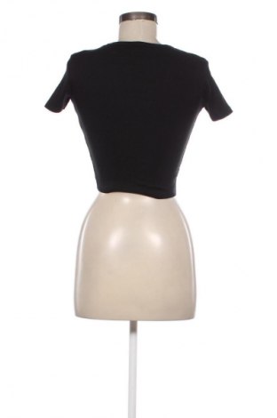 Damen Shirt Pull&Bear, Größe M, Farbe Schwarz, Preis € 10,99