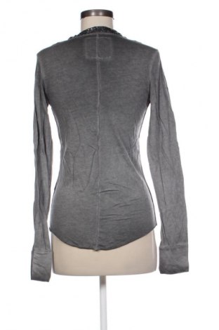 Damen Shirt Rich, Größe M, Farbe Grau, Preis € 10,00