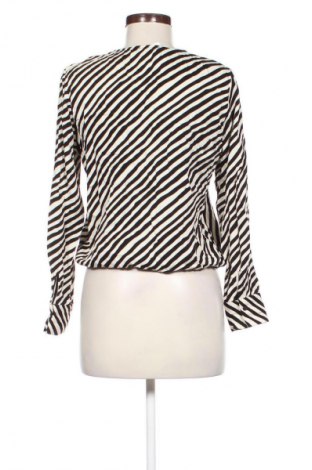 Bluzka damska Sinsay, Rozmiar XS, Kolor Kolorowy, Cena 43,99 zł