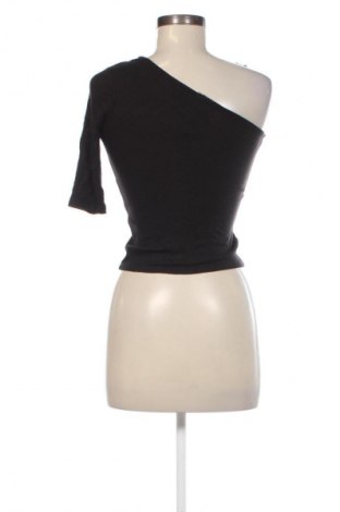 Damen Shirt Stradivarius, Größe S, Farbe Schwarz, Preis 13,99 €