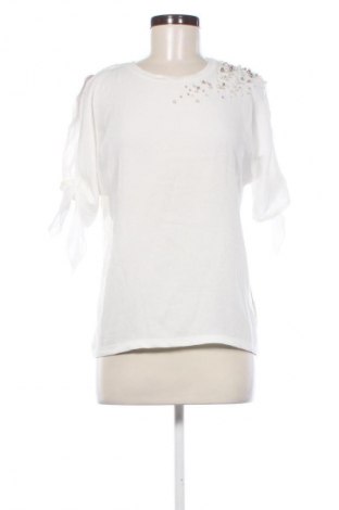 Damen Shirt Stradivarius, Größe M, Farbe Weiß, Preis 13,99 €