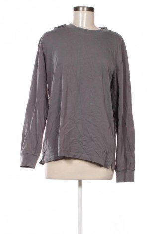 Damen Shirt Uniqlo, Größe M, Farbe Grau, Preis 23,99 €