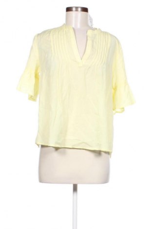 Damen Shirt United Colors Of Benetton, Größe M, Farbe Gelb, Preis € 31,71