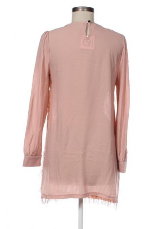 Damen Shirt Vogue, Größe M, Farbe Aschrosa, Preis 23,99 €