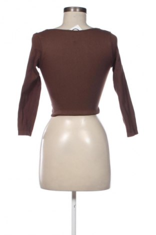 Дамска блуза Zara, Размер XS, Цвят Кафяв, Цена 27,00 лв.