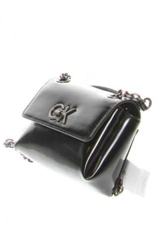 Damska torebka Calvin Klein, Kolor Czarny, Cena 449,99 zł