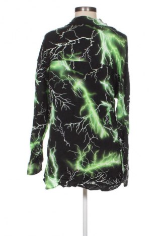 Дамска риза Bershka, Размер M, Цвят Многоцветен, Цена 25,99 лв.