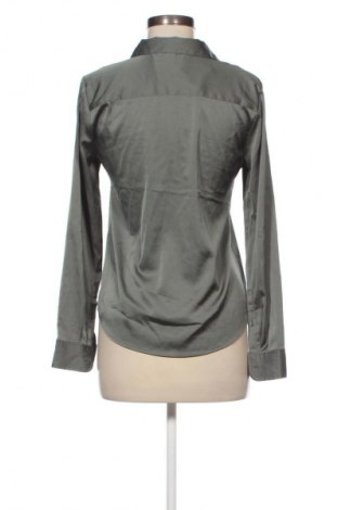 Дамска риза H&M, Размер S, Цвят Зелен, Цена 25,99 лв.