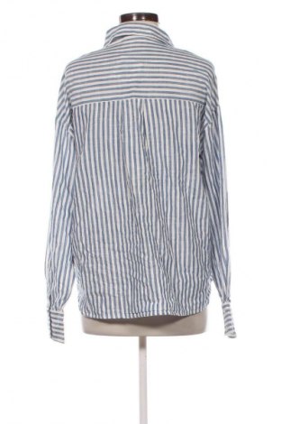 Γυναικείο πουκάμισο Pull&Bear, Μέγεθος M, Χρώμα Πολύχρωμο, Τιμή 15,99 €