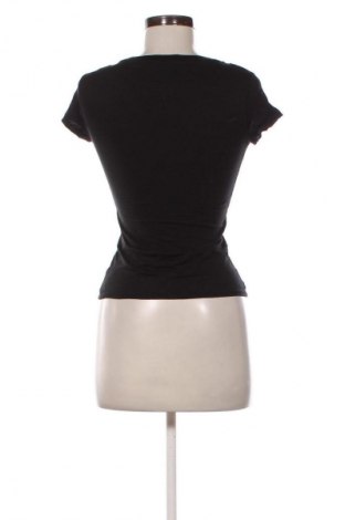 Γυναικείο t-shirt Armani Exchange, Μέγεθος XS, Χρώμα Μαύρο, Τιμή 21,99 €