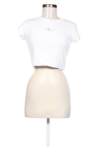 Γυναικείο t-shirt Calvin Klein Jeans, Μέγεθος M, Χρώμα Λευκό, Τιμή 21,99 €
