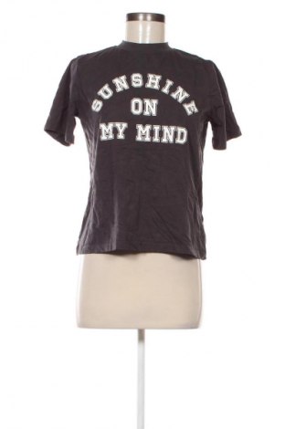 Γυναικείο t-shirt H&M, Μέγεθος S, Χρώμα Γκρί, Τιμή 10,99 €