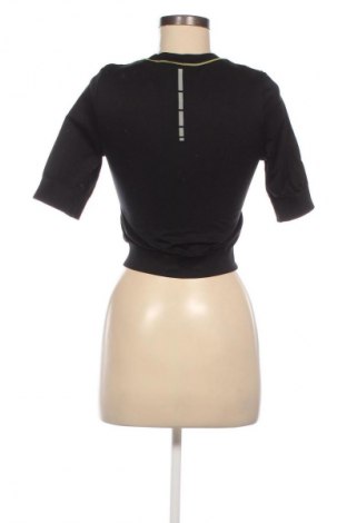 Γυναικείο t-shirt LC Waikiki, Μέγεθος S, Χρώμα Μαύρο, Τιμή 9,72 €