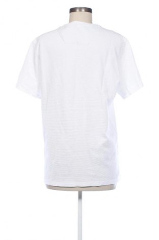 Γυναικείο t-shirt LC Waikiki, Μέγεθος XL, Χρώμα Λευκό, Τιμή 11,25 €